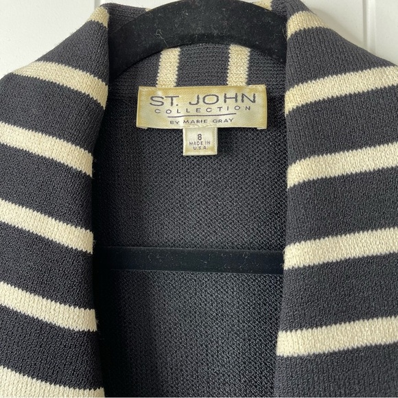 St John Collection black santana‎ knit button jacket size 8 quiet luxury - Picture 3 of 5